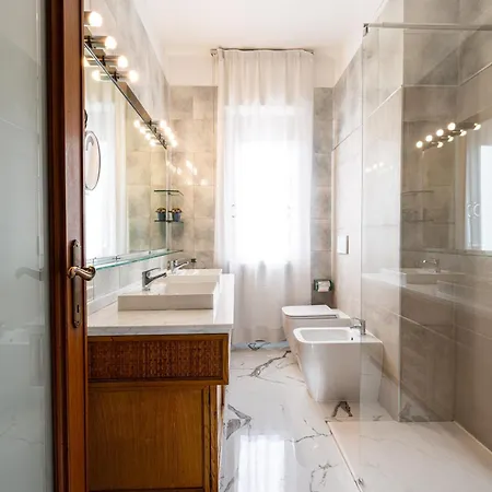 Sunflower House Апартаменты